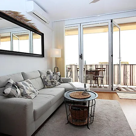 Carolina 3 Bedroom Apartment *