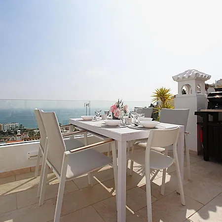 Carolina 3 Bedroom Appartement *